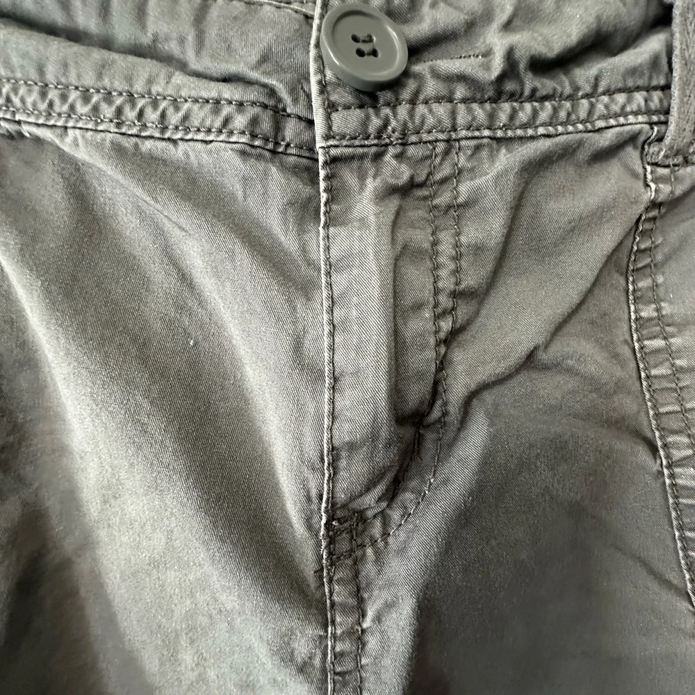 Apt. 9 Women's Gray Cargo Shorts
